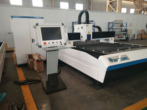 Paslanmayan Polad, Alüminium, Pirinç Metal Levhalar üçün Fiber Lazer Kesmə Makinası